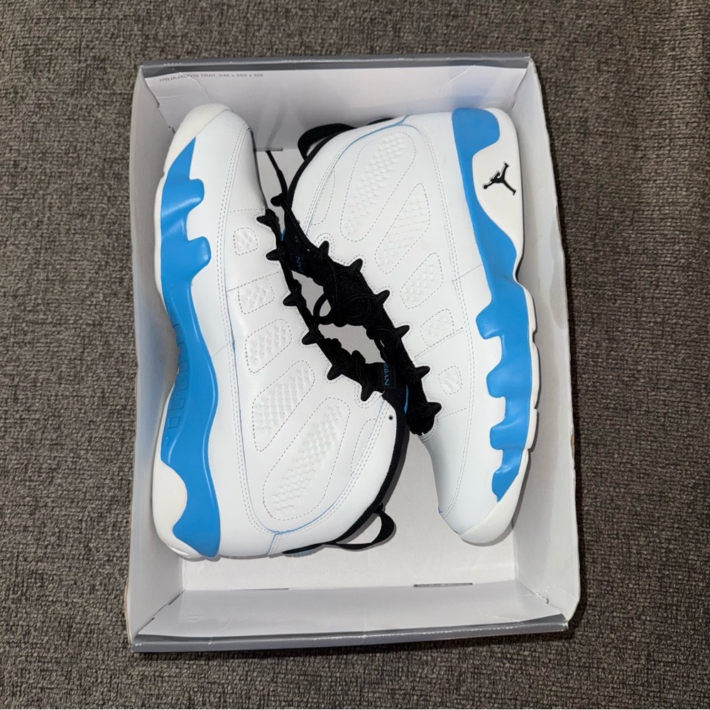 Men’s Air Jordan 9 Retro - Picture 4 of 9